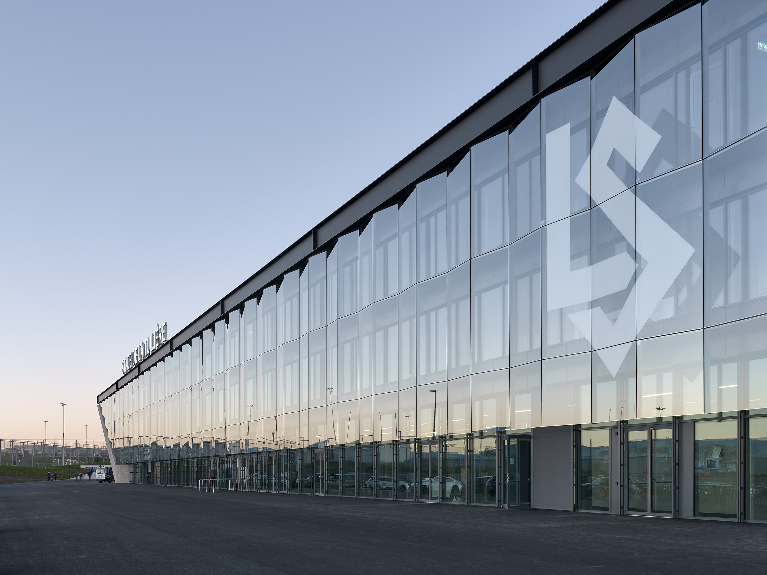 Stade de la Tuilière, Lausanne